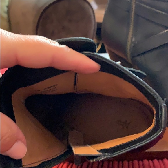 Frye wedge ankle boots 8.5 - Picture 9 of 13
